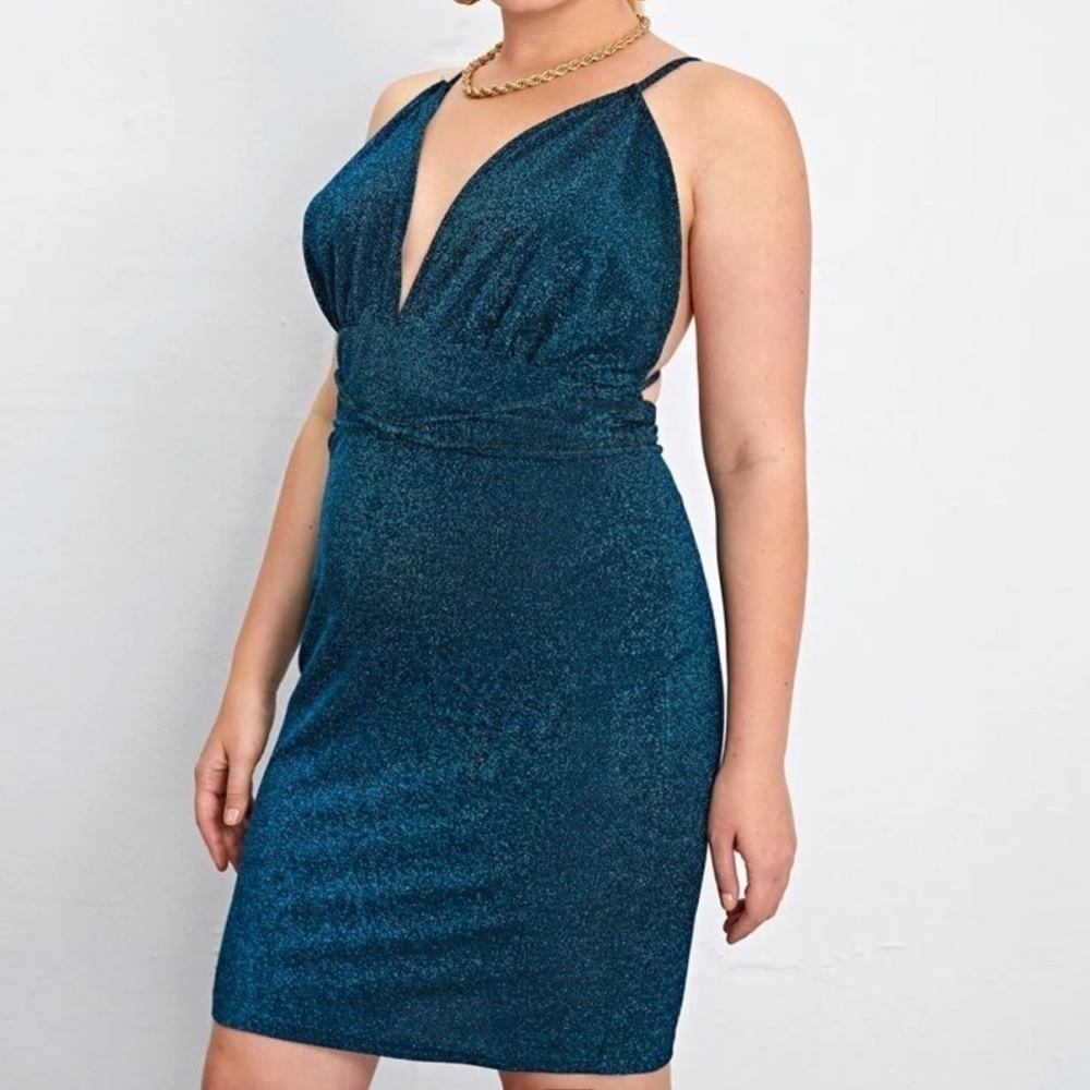 Blue glitter backless halter tie dress - Picture 4 of 9
